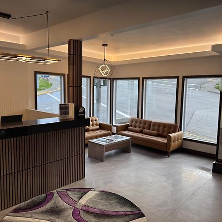 Marine Inn Powell River Bagian luar foto